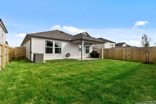 6602 Turnpike, Converse, TX 78109