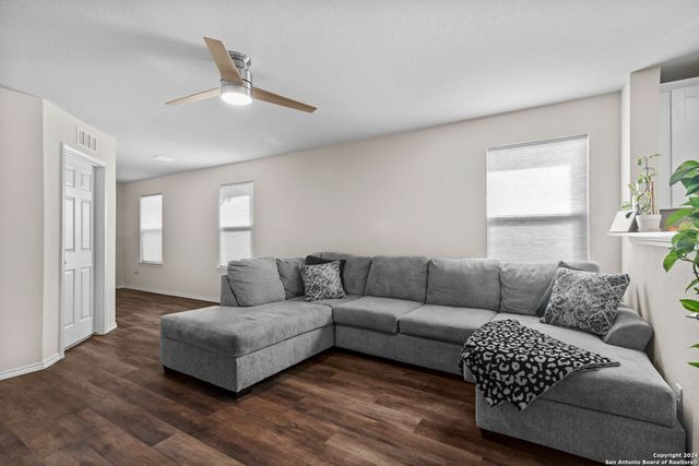 6602 Turnpike, Converse, TX 78109