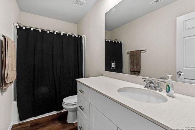 6602 Turnpike, Converse, TX 78109