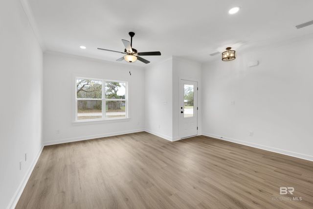 6776 BARNESWOOD Drive, Theodore, AL 36582