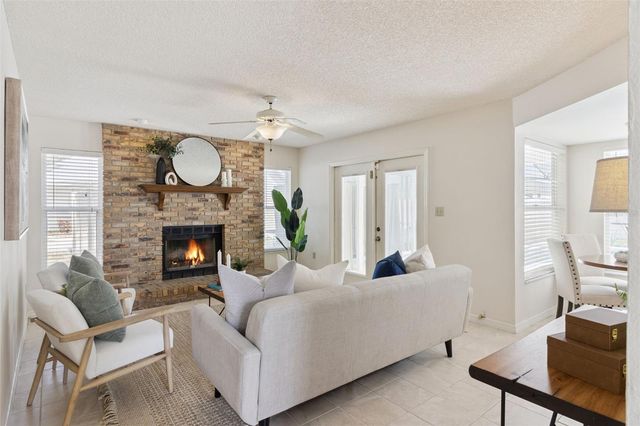 212 COLLEGE GROVE CIRCLE NE, Winter Haven, FL 33881