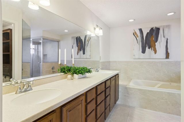 212 COLLEGE GROVE CIRCLE NE, Winter Haven, FL 33881