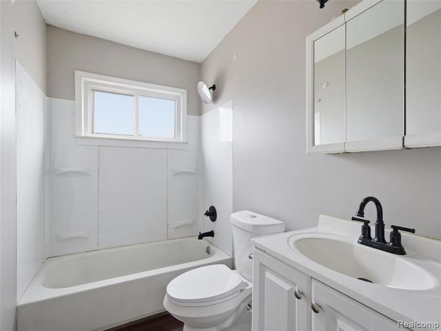 12832 Sherman Avenue, Warren, MI 48089