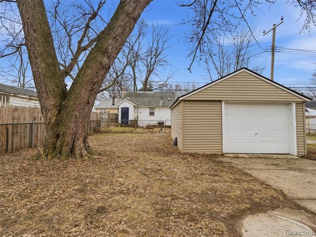 12832 Sherman Avenue, Warren, MI 48089