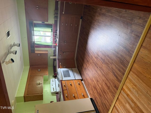 502 Rock Creek Road, Erwin, TN 37650