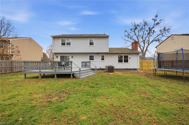 111 Captains LN, Newport News, VA 23602