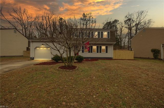 111 Captains LN, Newport News, VA 23602