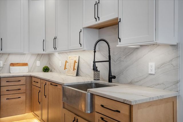 401 Main Street UNIT 101, West Dennis, MA 02670