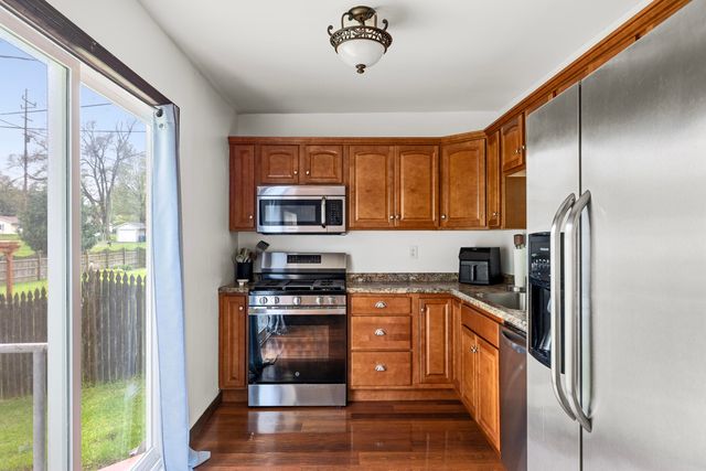 108 E 14th Street, La Porte, IN 46350