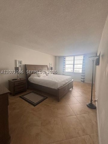 3725 S Ocean Dr 1417, Hollywood, FL 33019