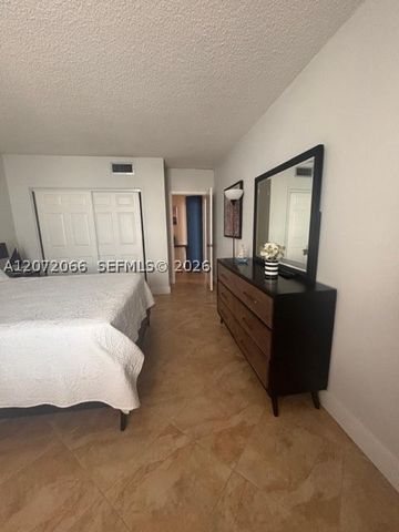 3725 S Ocean Dr 1417, Hollywood, FL 33019