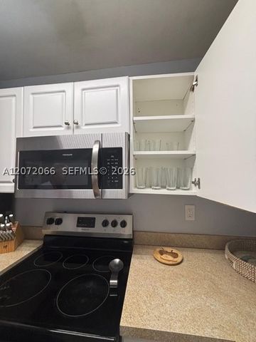 3725 S Ocean Dr 1417, Hollywood, FL 33019