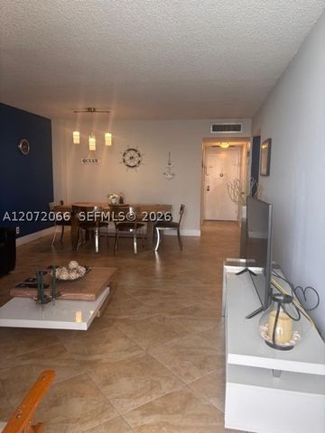 3725 S Ocean Dr 1417, Hollywood, FL 33019