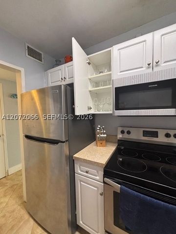 3725 S Ocean Dr 1417, Hollywood, FL 33019