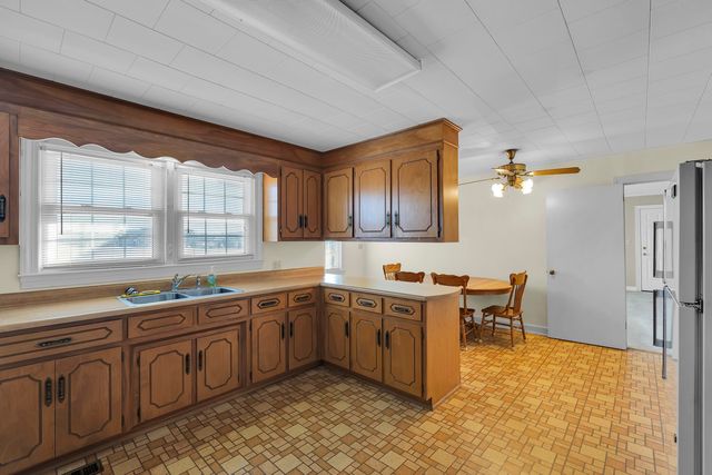 2011 Hannon Road, Inman, SC 29349