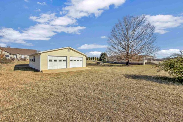 2011 Hannon Road, Inman, SC 29349