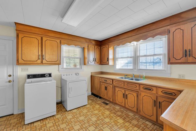 2011 Hannon Road, Inman, SC 29349