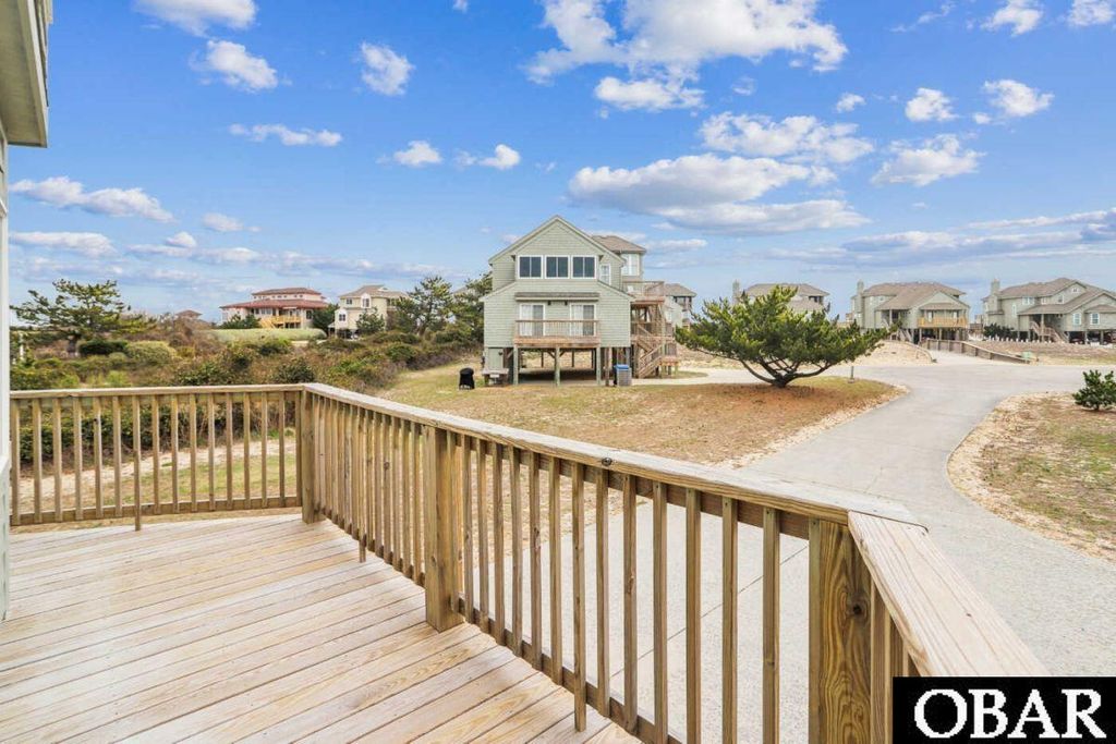 Image 2 of property listing at 142 N Spinnaker Court Lot #21, Duck, NC 27949