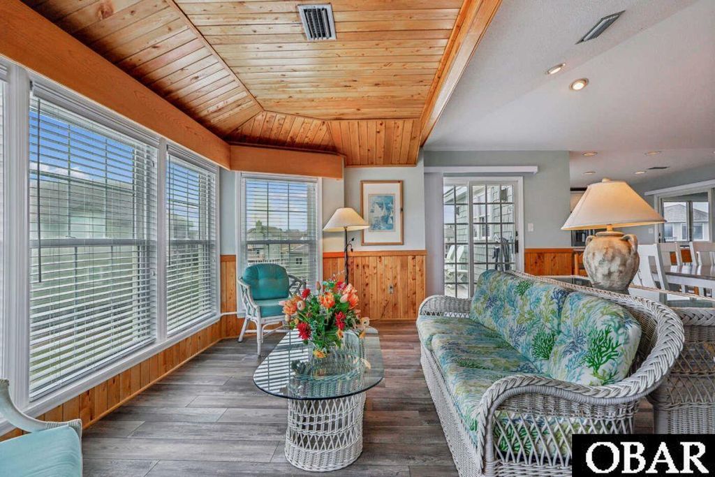 Image 13 of property listing at 142 N Spinnaker Court Lot #21, Duck, NC 27949