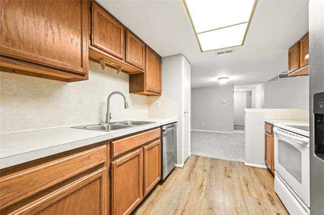 14777 Wunderlich Drive 1515, Houston, TX 77069
