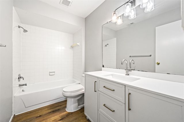 14777 Wunderlich Drive 1515, Houston, TX 77069