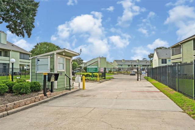 14777 Wunderlich Drive 1515, Houston, TX 77069