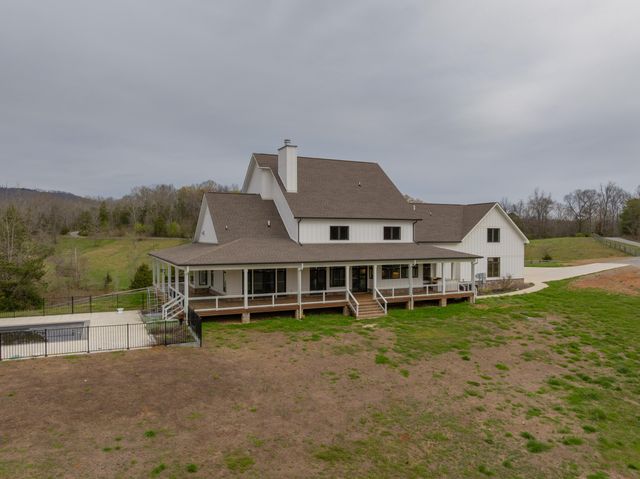 670 Maine Avenue, Wildwood, GA 30757