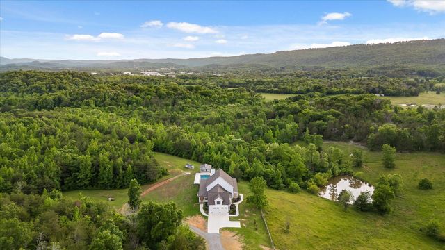 670 Maine Avenue, Wildwood, GA 30757