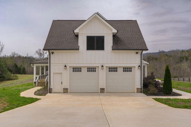 670 Maine Avenue, Wildwood, GA 30757