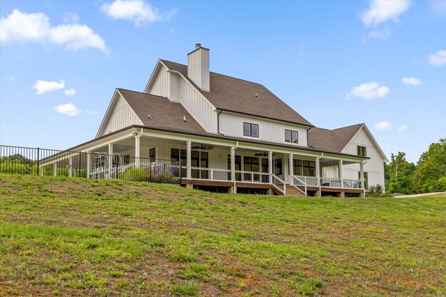 670 Maine Avenue, Wildwood, GA 30757