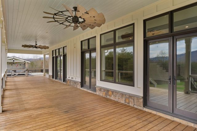 670 Maine Avenue, Wildwood, GA 30757