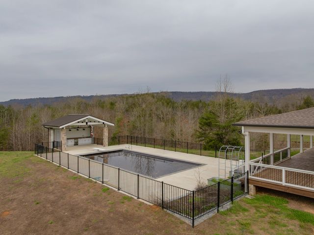670 Maine Avenue, Wildwood, GA 30757