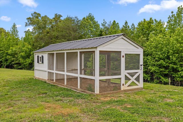 670 Maine Avenue, Wildwood, GA 30757