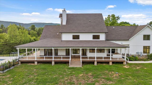 670 Maine Avenue, Wildwood, GA 30757