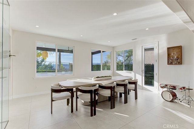 17743 Wren Drive, Canyon Country, CA 91387