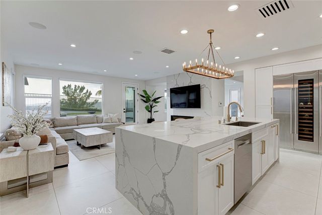 17743 Wren Drive, Canyon Country, CA 91387
