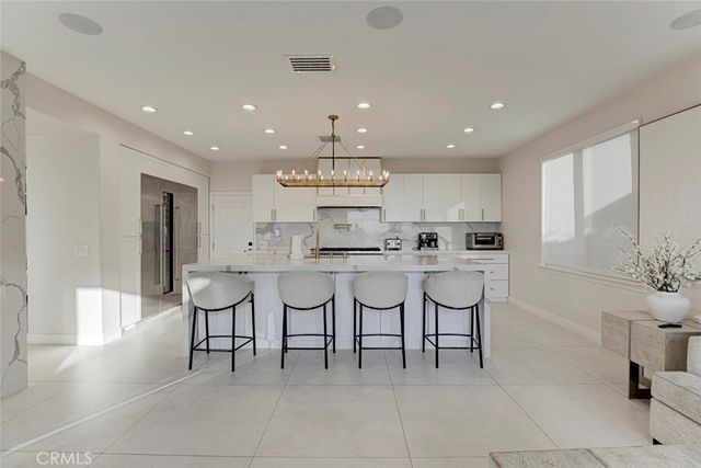 17743 Wren Drive, Canyon Country, CA 91387