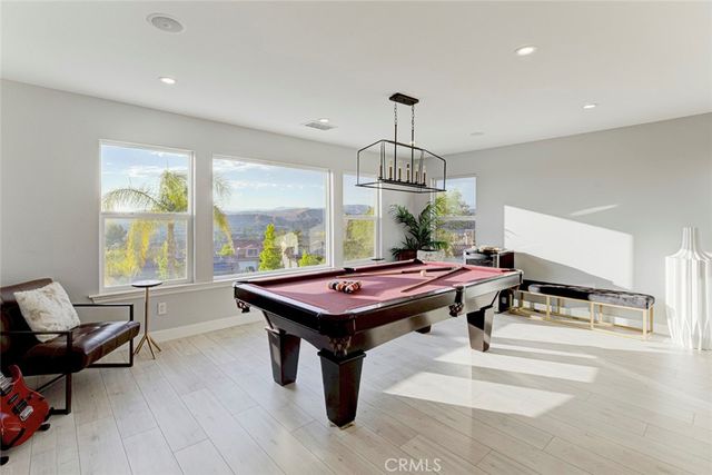 17743 Wren Drive, Canyon Country, CA 91387