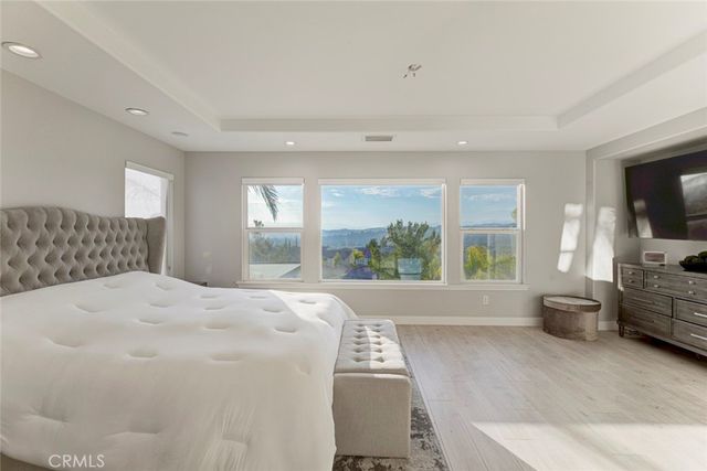 17743 Wren Drive, Canyon Country, CA 91387