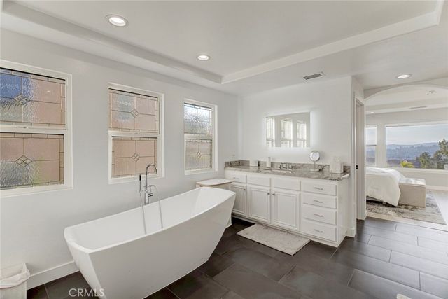 17743 Wren Drive, Canyon Country, CA 91387