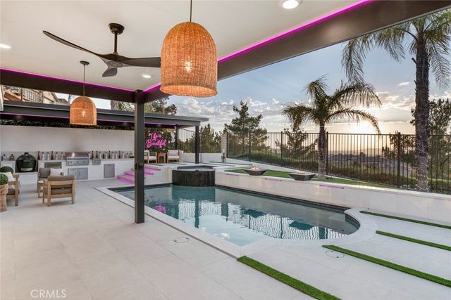 17743 Wren Drive, Canyon Country, CA 91387