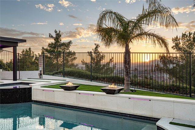 17743 Wren Drive, Canyon Country, CA 91387