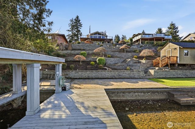 4411 183rd Avenue E, Lake Tapps, WA 98391