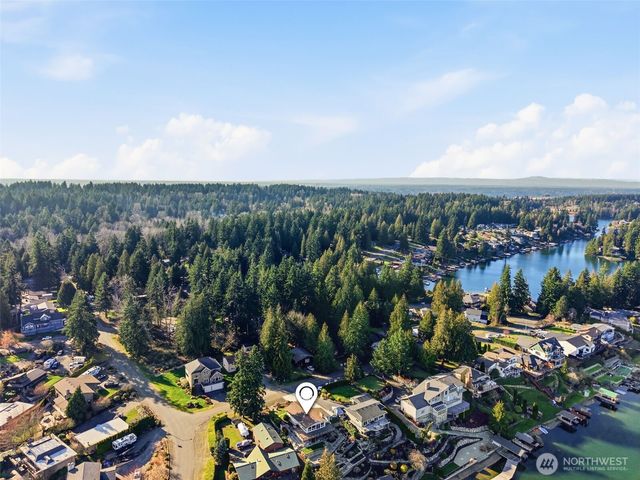 4411 183rd Avenue E, Lake Tapps, WA 98391