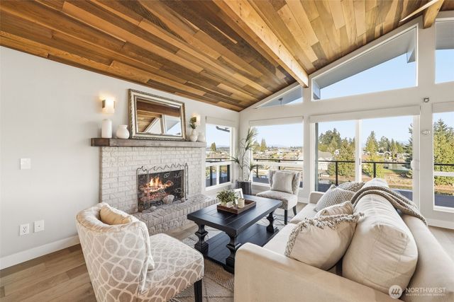 4411 183rd Avenue E, Lake Tapps, WA 98391