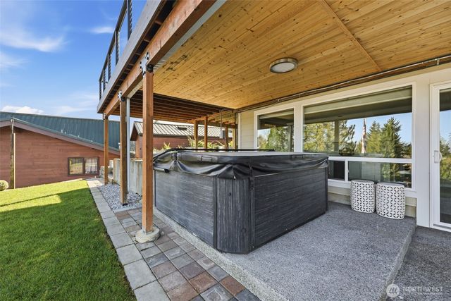 4411 183rd Avenue E, Lake Tapps, WA 98391