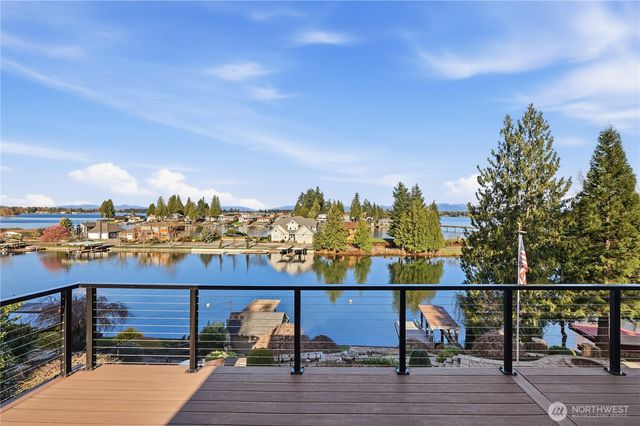 4411 183rd Avenue E, Lake Tapps, WA 98391
