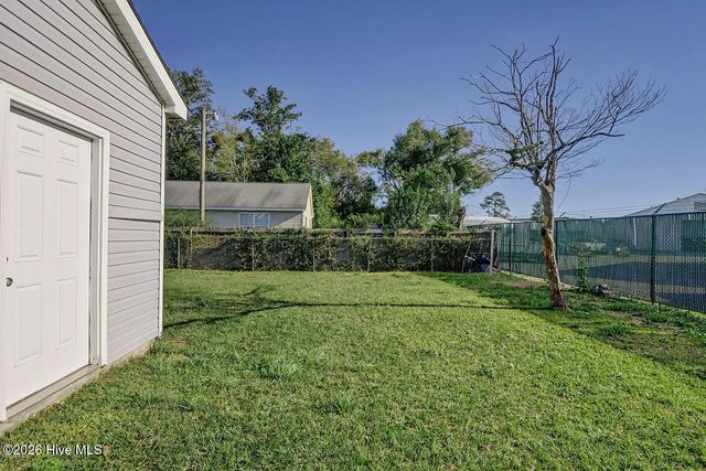 1904 Lingo Street, Wilmington, NC 28403
