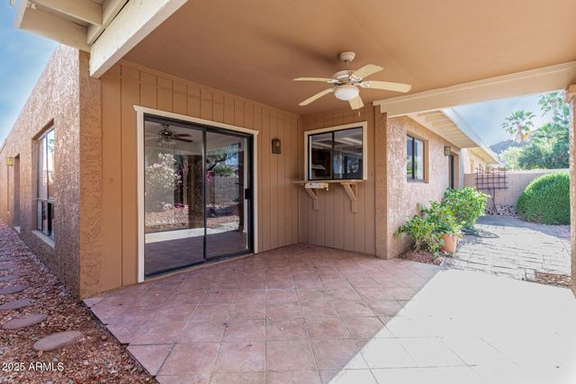 1010 E LOIS Lane, Phoenix, AZ 85020