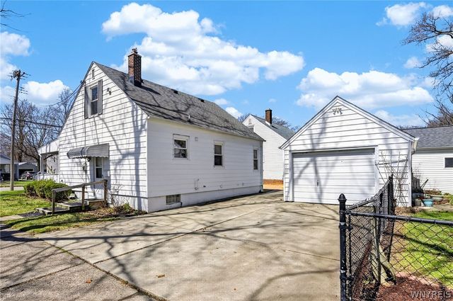 503 77th Street, Niagara Falls, NY 14304